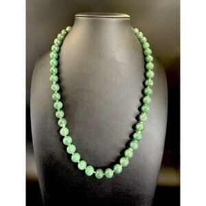 Vintage Fortunoff Jewelry Green Quartz Beaded Necklace Barrel Clasp 21”